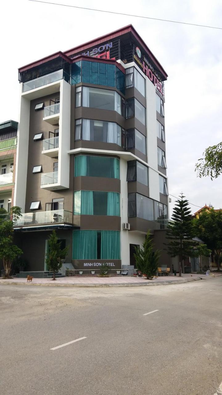 Minh Son Hotel Ta Lan Than Exterior photo